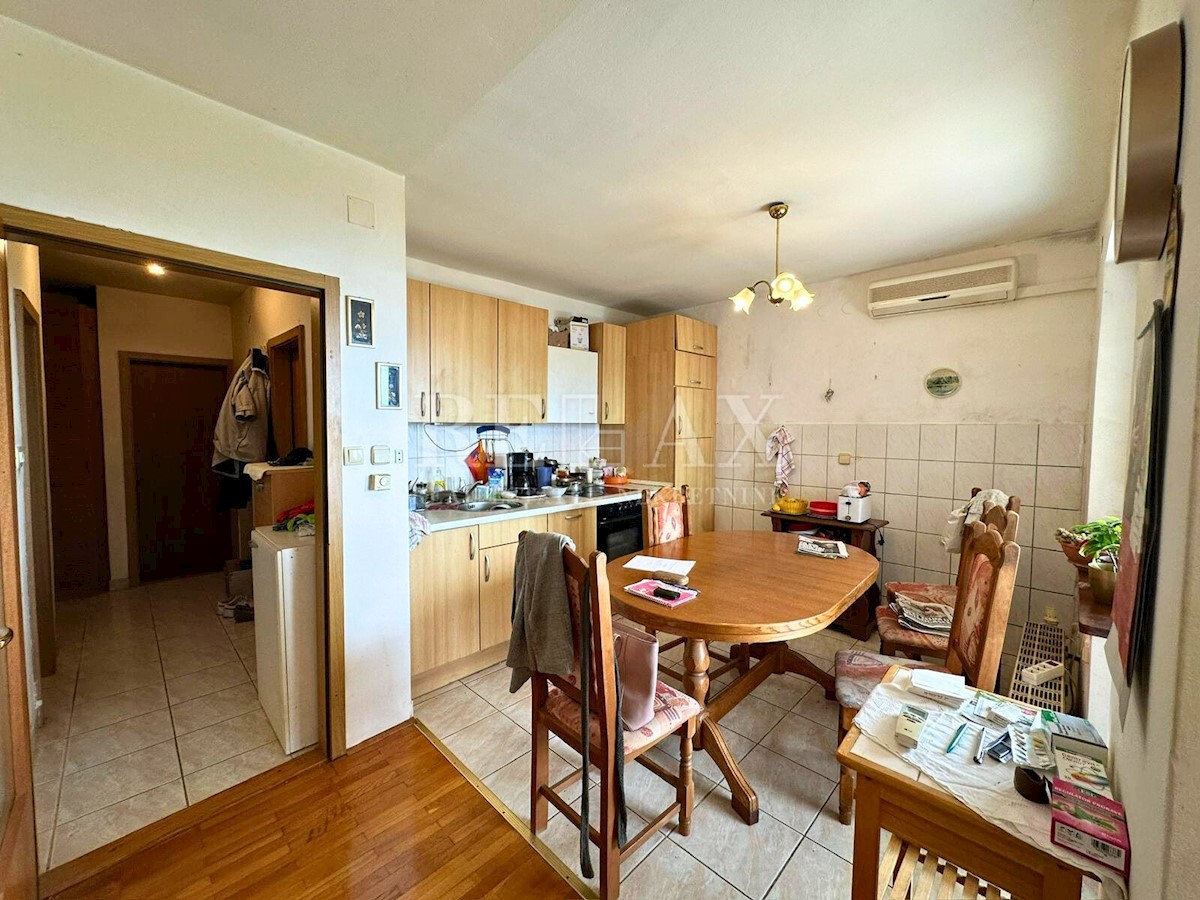 Flat For sale - PRIMORSKO-GORANSKA CRIKVENICA