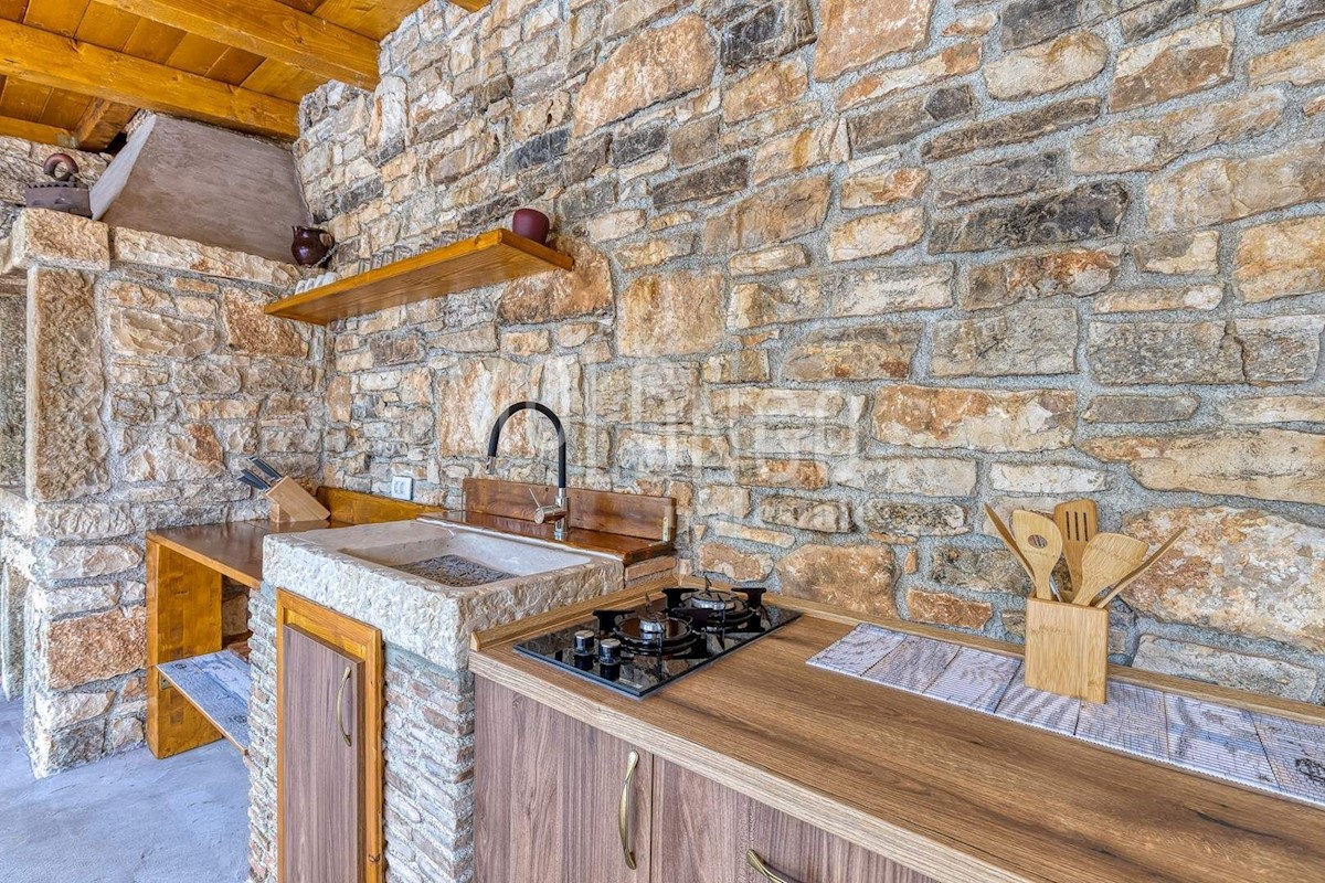 Kuća Na prodaju - ISTARSKA SVETI LOVREČ