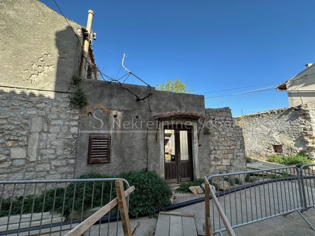 Hiša Naprodaj - Primorsko-goranska Mali Lošinj - foto 2/13
