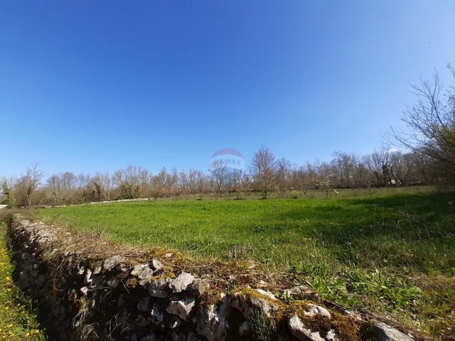 Parcela na predaj 2500 m² – Sveti Petar U Šumi