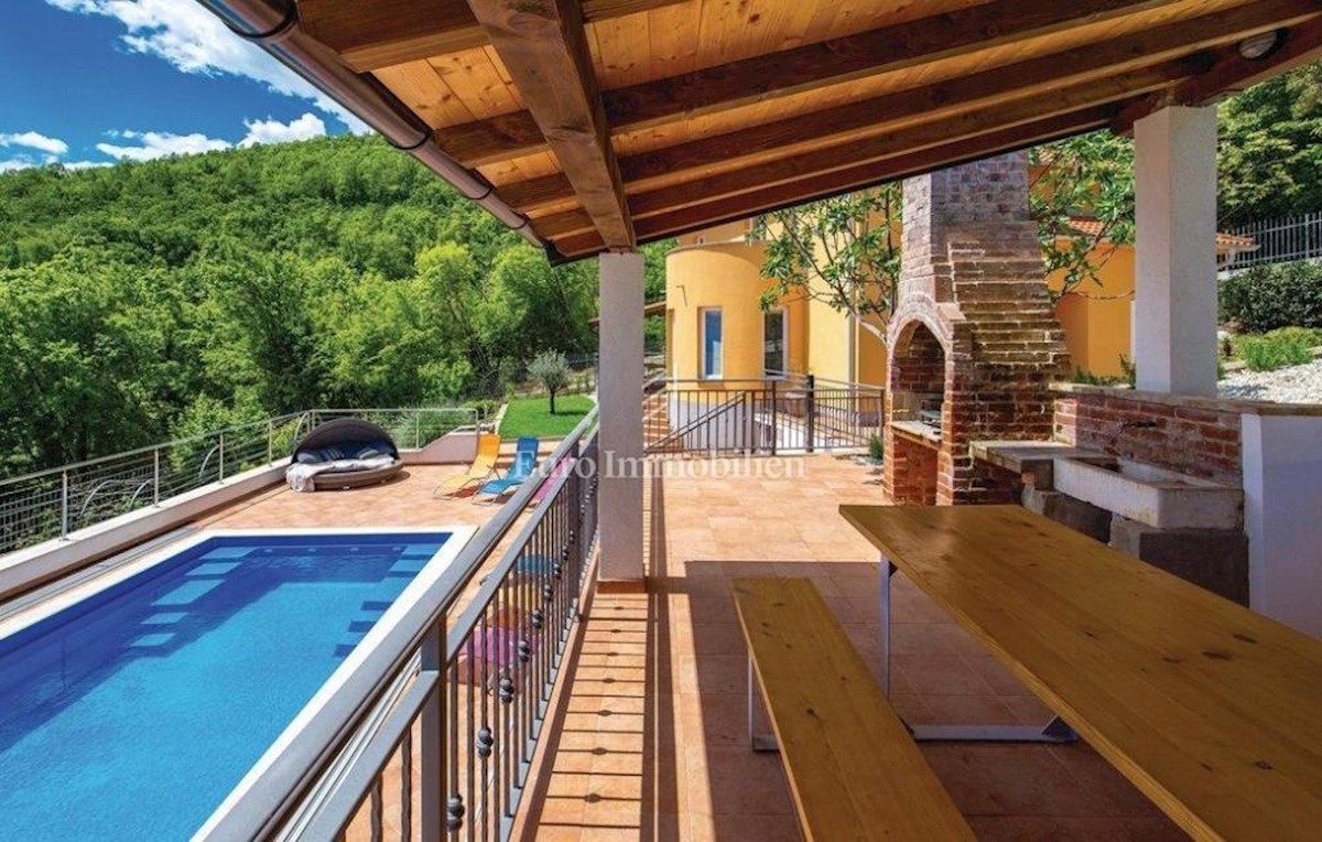 Maison À vendre - PRIMORSKO-GORANSKA OPATIJA
