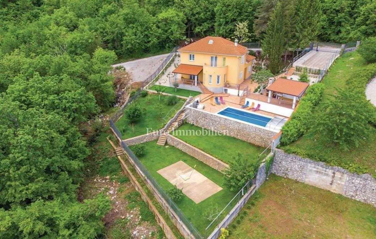 Maison À vendre - PRIMORSKO-GORANSKA OPATIJA