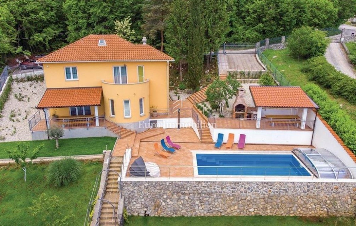 Maison À vendre - PRIMORSKO-GORANSKA OPATIJA