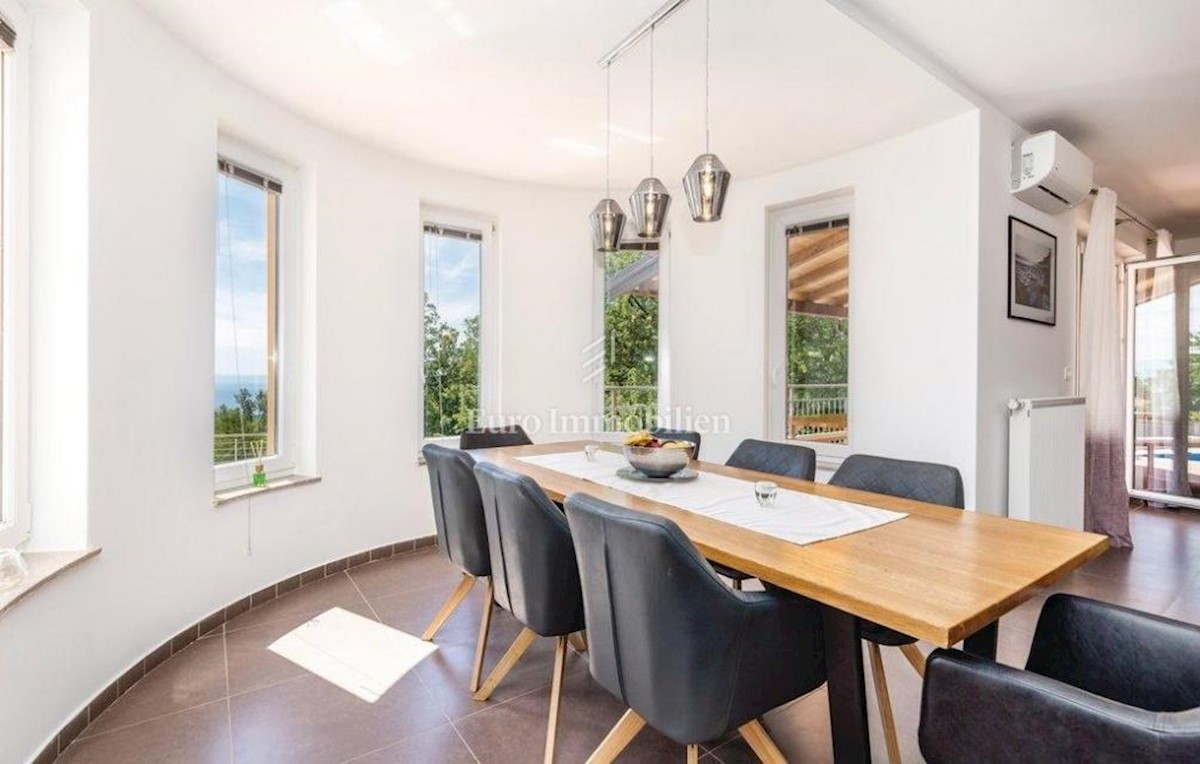 Maison À vendre - PRIMORSKO-GORANSKA OPATIJA