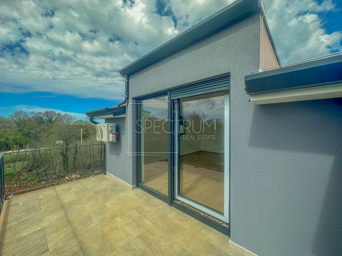 Apartmán Na predaj - ISTARSKA POREČ