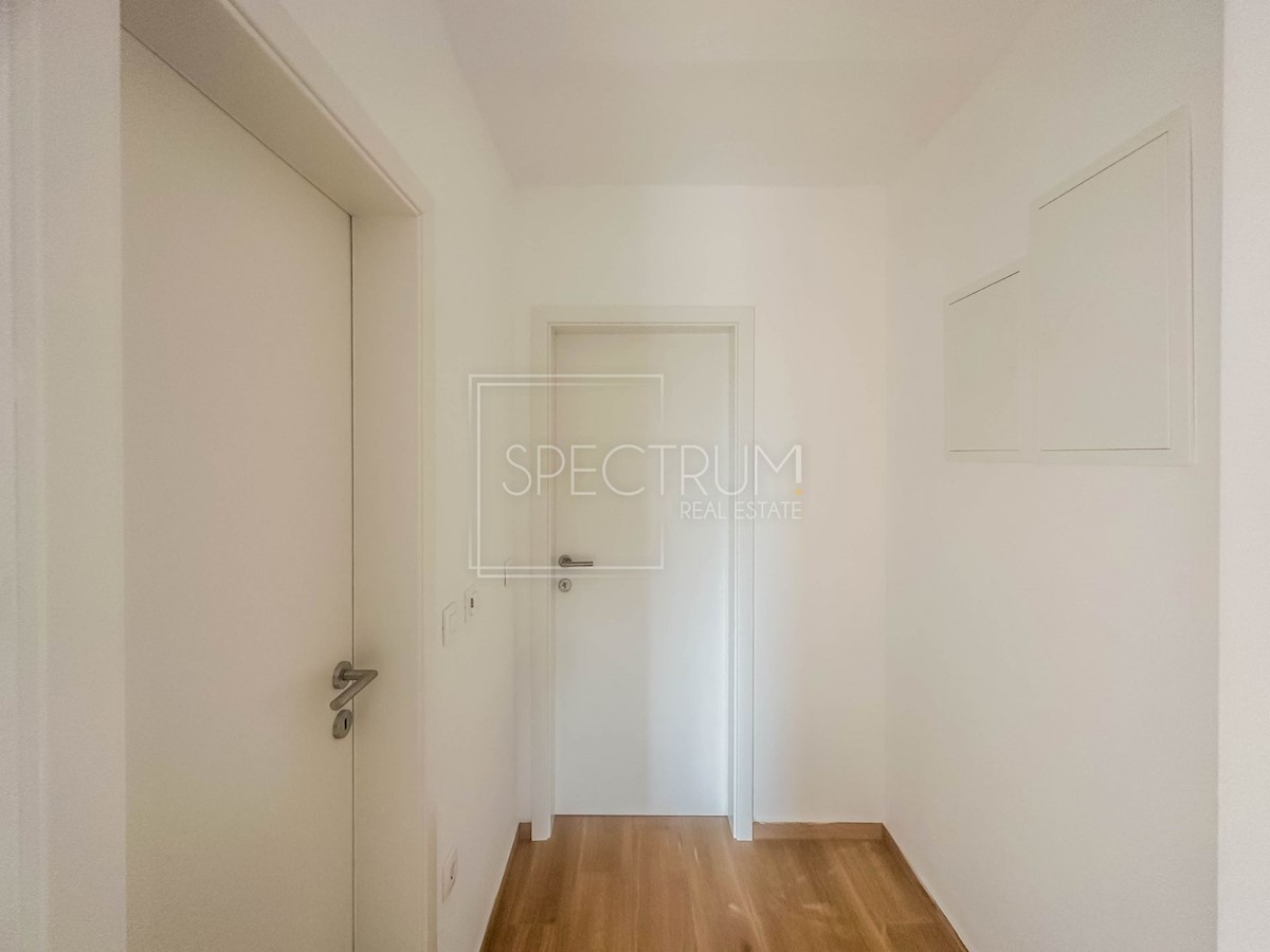 Apartmán Na predaj - ISTARSKA POREČ