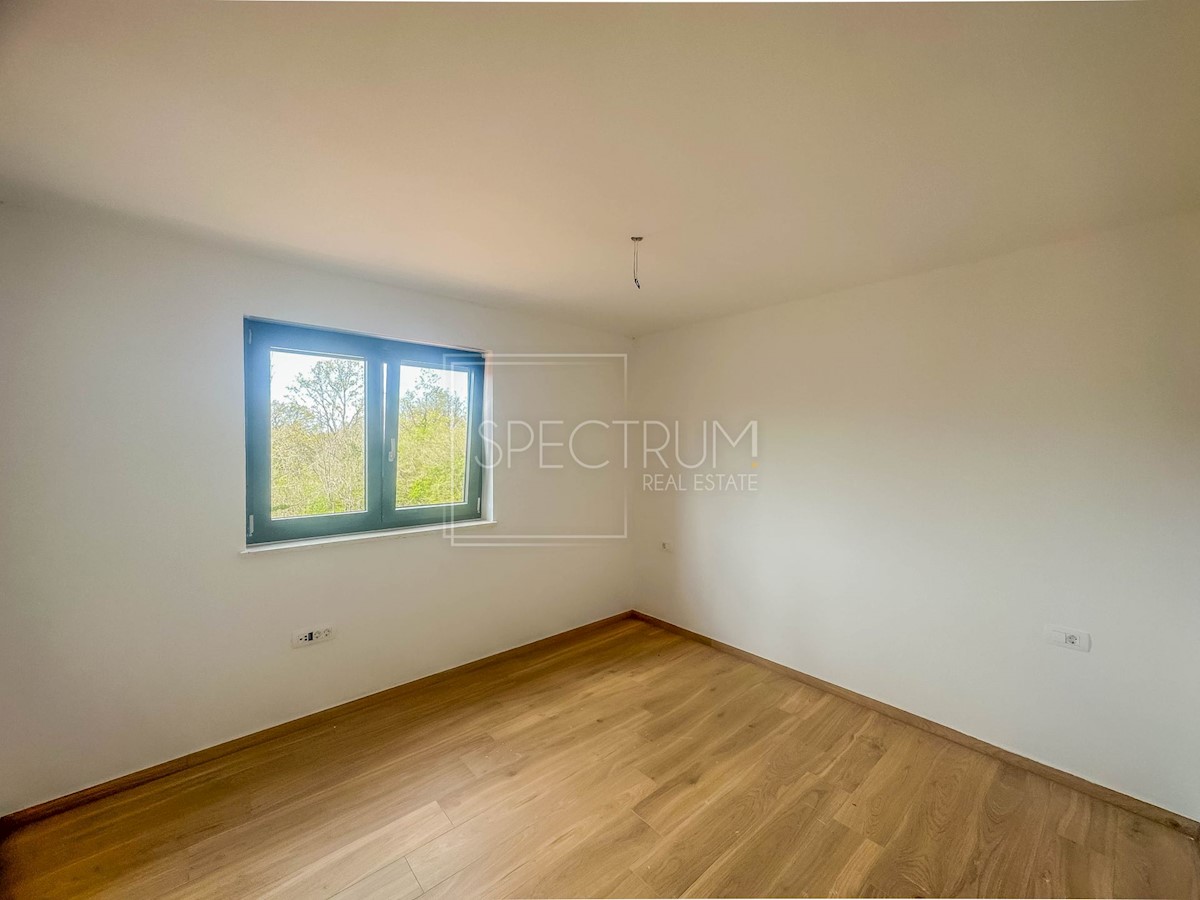 Apartmán Na predaj - ISTARSKA POREČ