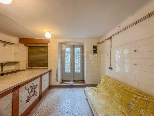 Komerční na prodej 33 m² – Brtonigla