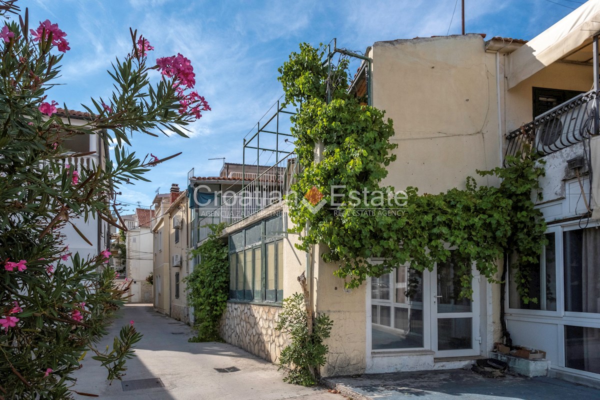 Kuća Na prodaju - ŠIBENSKO-KNINSKA VODICE