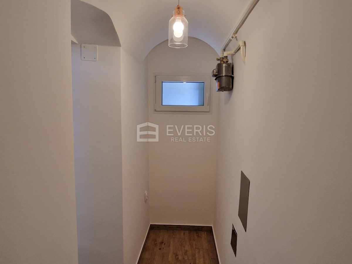 Flat For rent - PRIMORSKO-GORANSKA RIJEKA