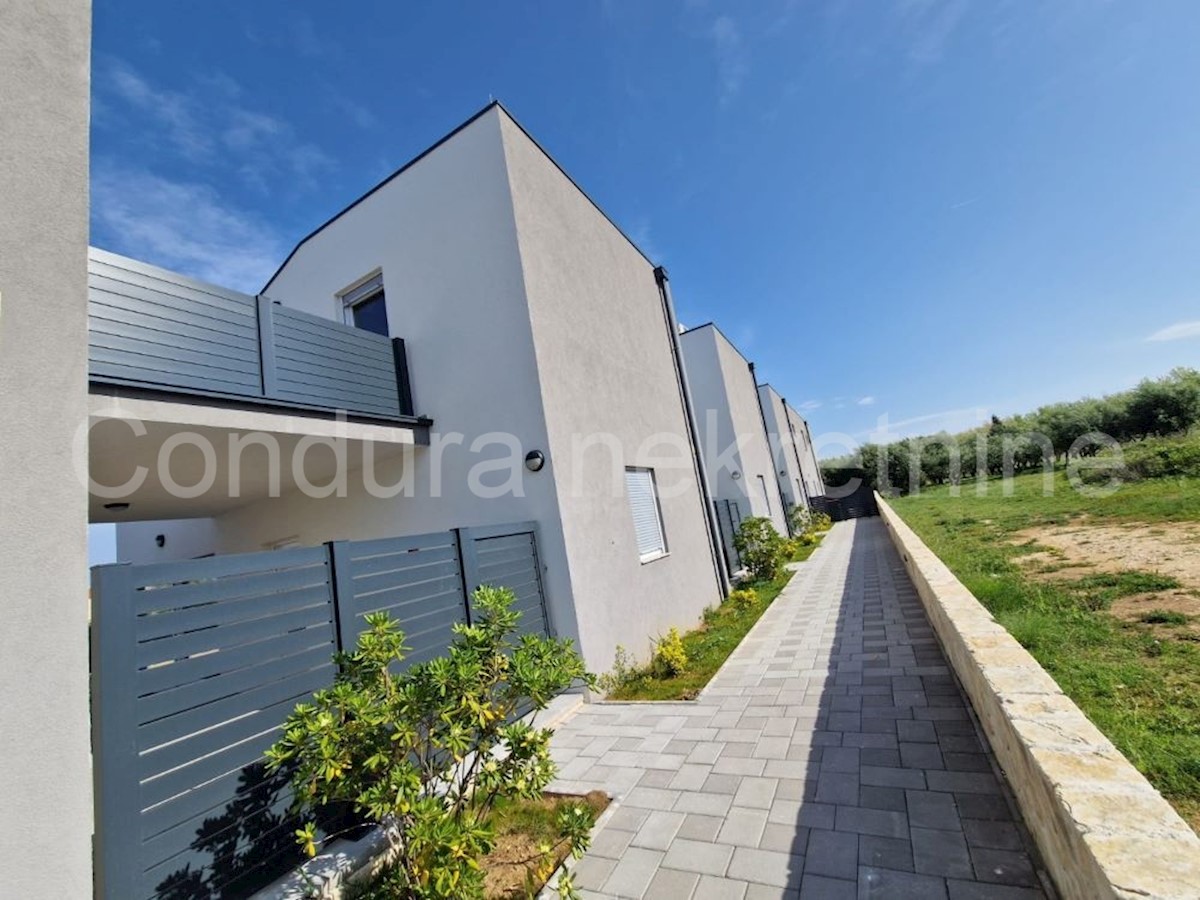 House For sale - ZADARSKA PRIVLAKA