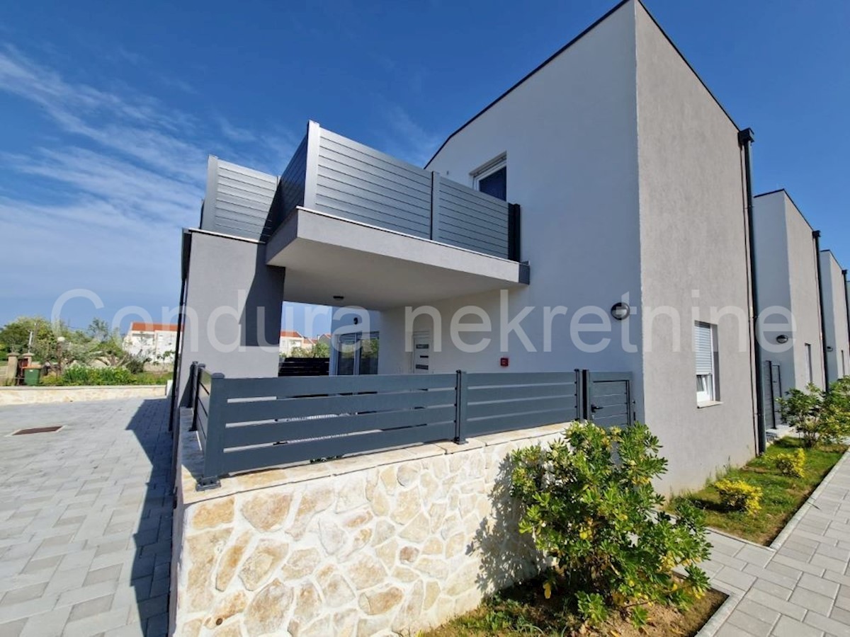 House For sale - ZADARSKA PRIVLAKA