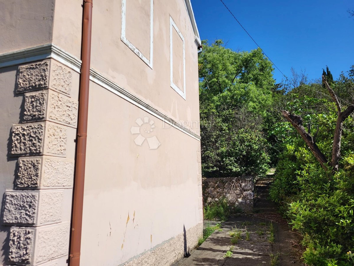 Kuća Na prodaju - PRIMORSKO-GORANSKA NOVI VINODOLSKI