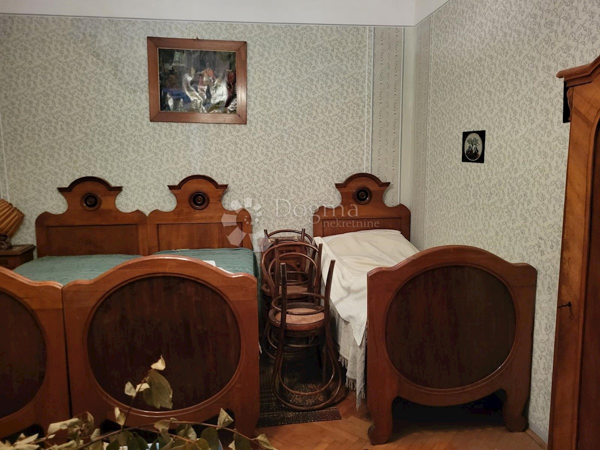 Kuća Na prodaju - PRIMORSKO-GORANSKA NOVI VINODOLSKI