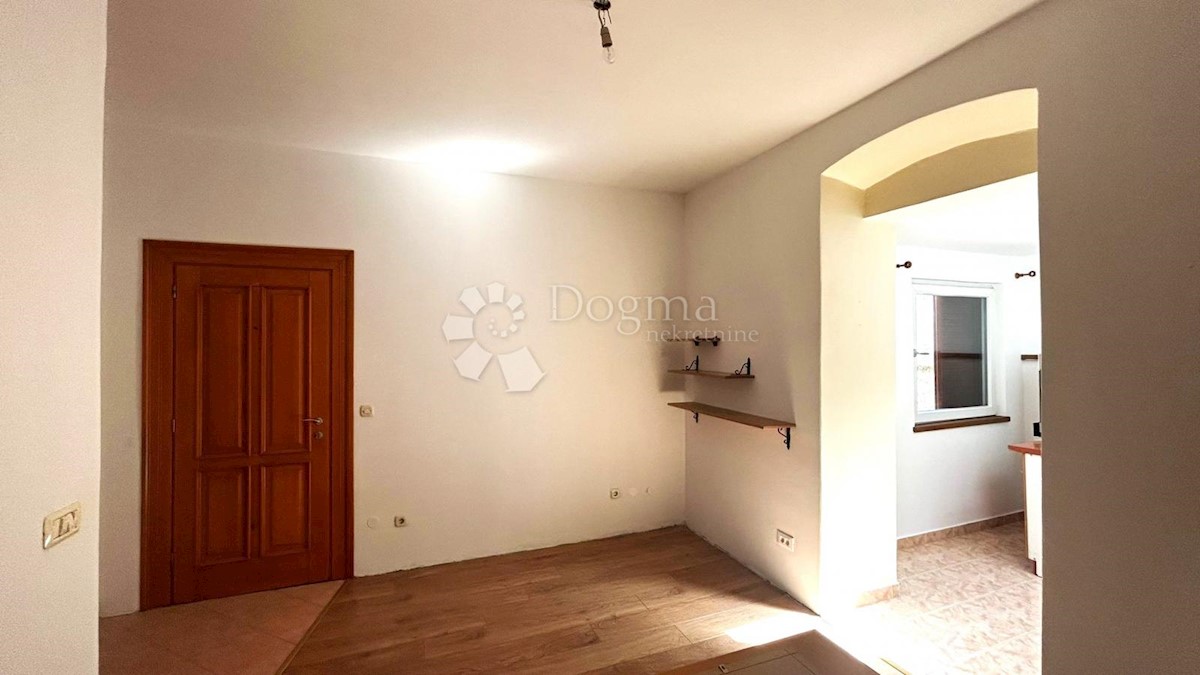 Apartment Zu verkaufen