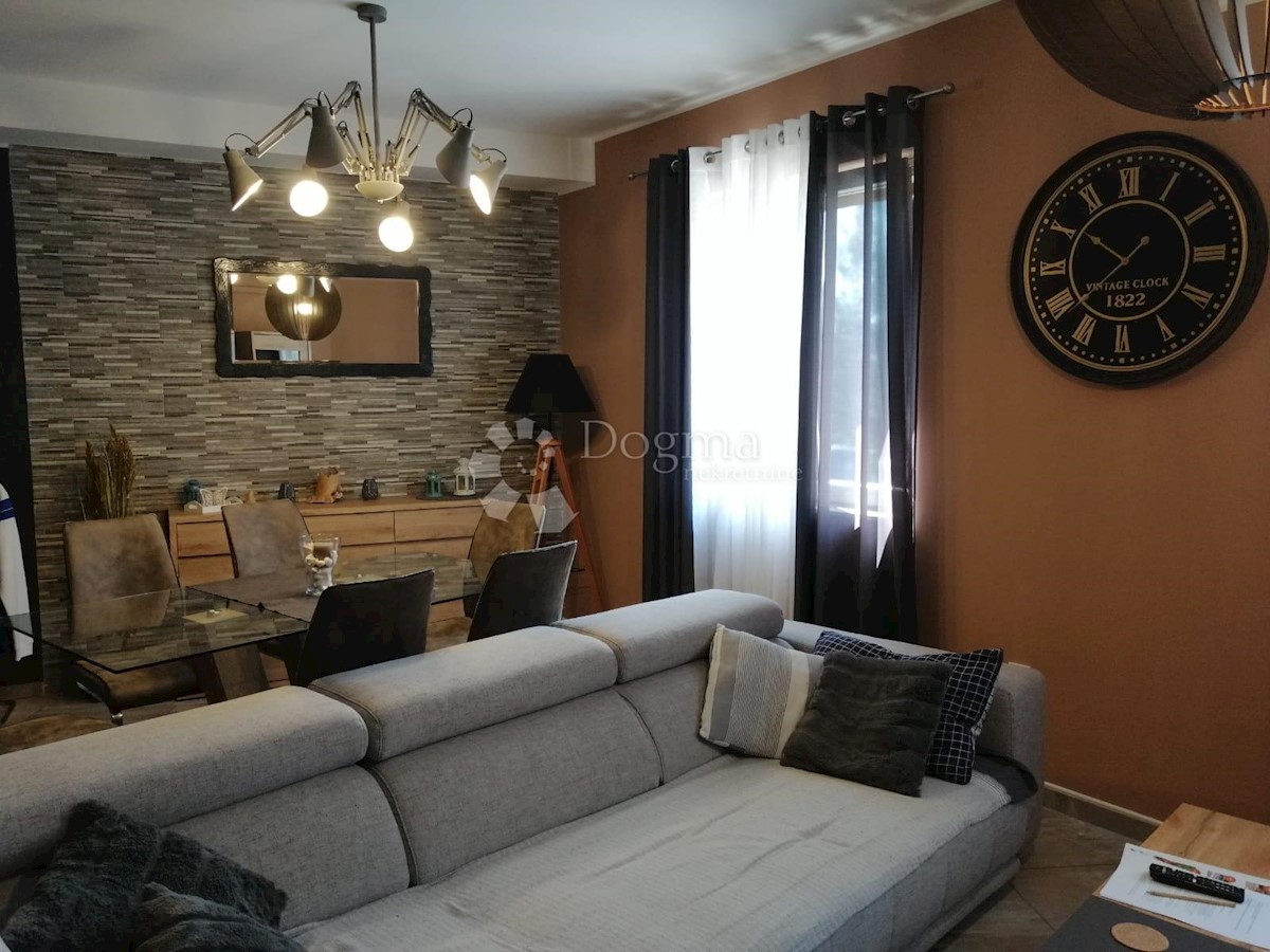 Apartmán Na prodej - ŠIBENSKO-KNINSKA ŠIBENIK