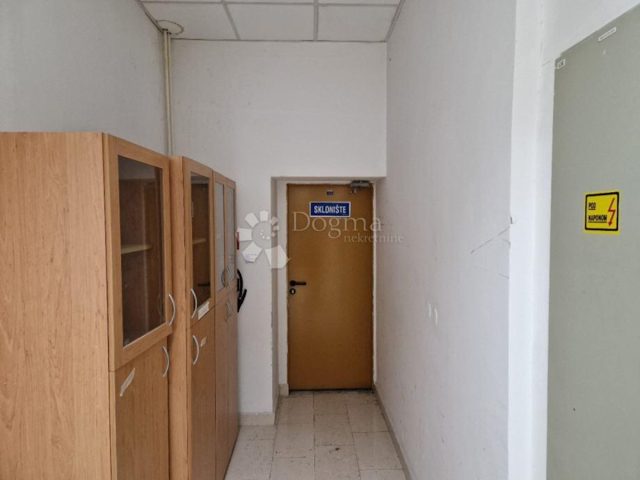 Poslovni prostori Naprodaj - Splitsko-dalmatinska Split - foto 2/6