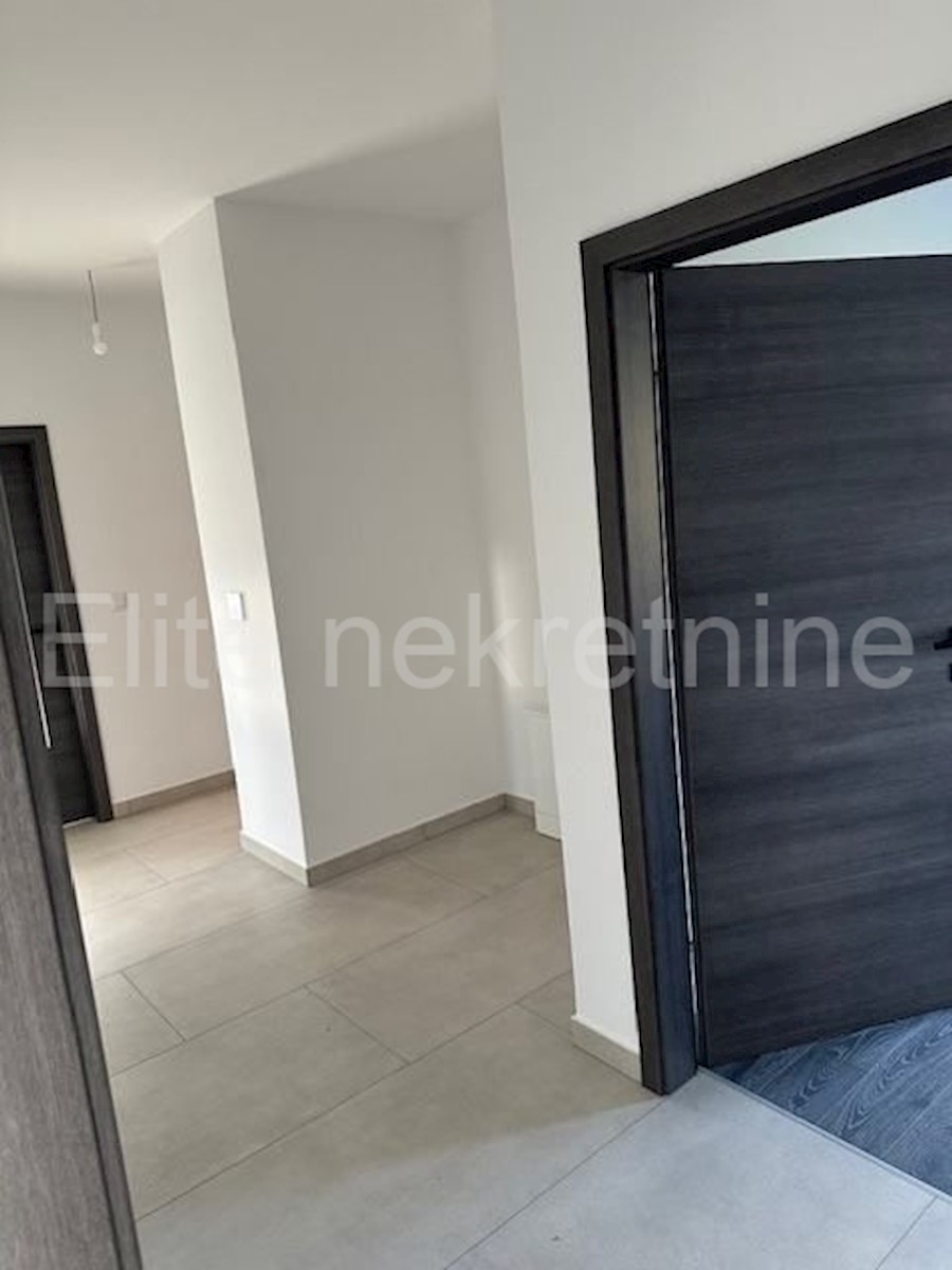 Flat For sale - PRIMORSKO-GORANSKA VIŠKOVO