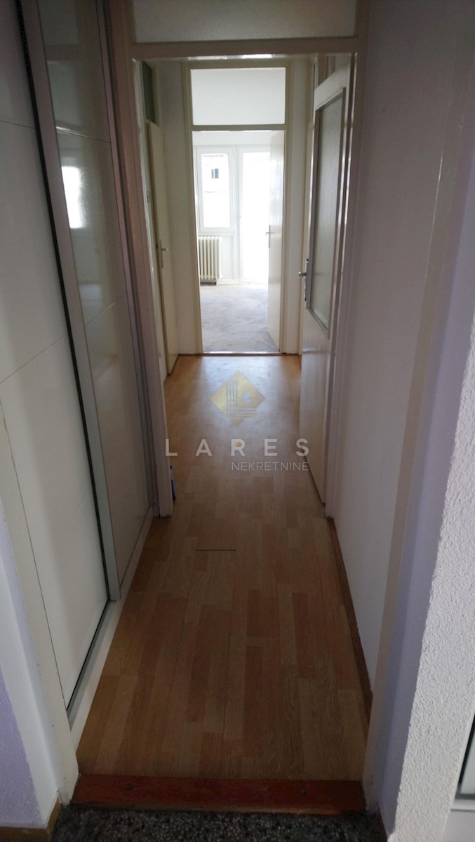 Apartmán Na prodej - OSJEČKO-BARANJSKA OSIJEK