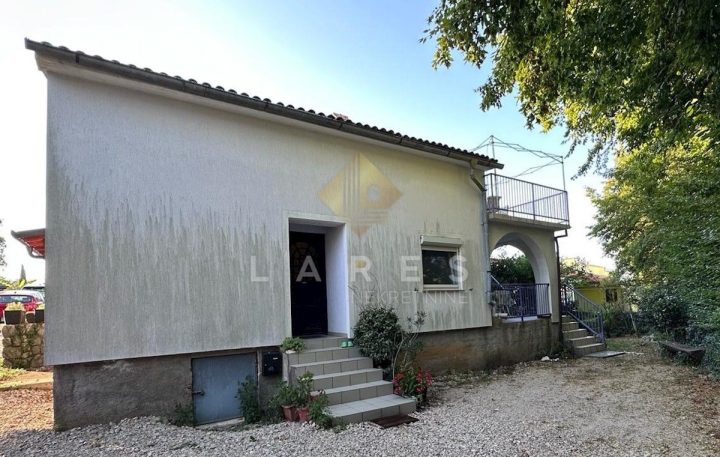 Hiša na predaj 101 m² – Dobrinj