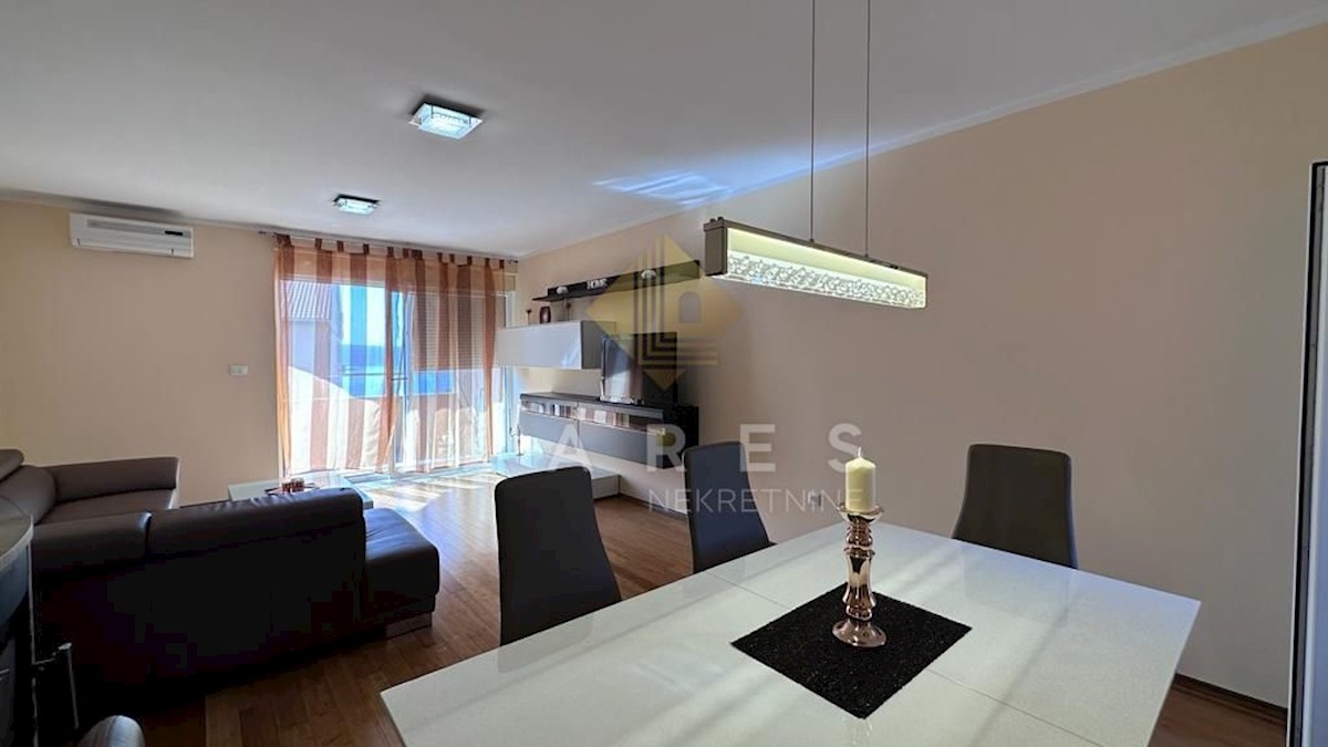 Apartmán Na predaj - PRIMORSKO-GORANSKA CRIKVENICA