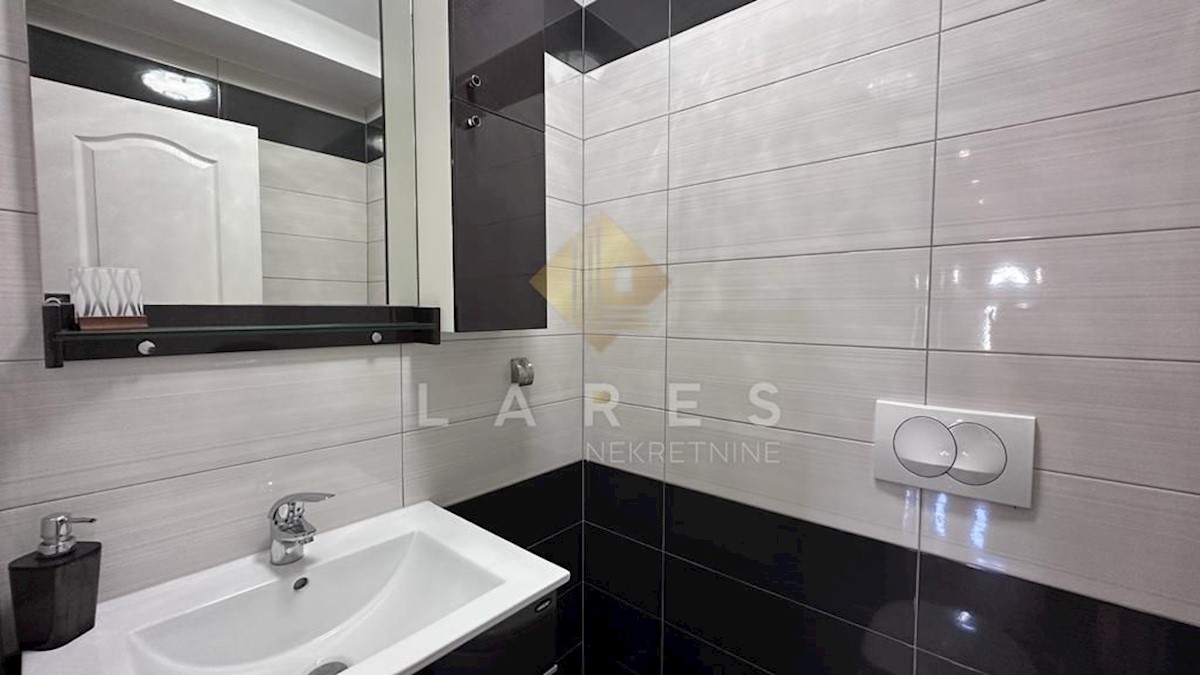 Apartmán Na predaj - PRIMORSKO-GORANSKA CRIKVENICA