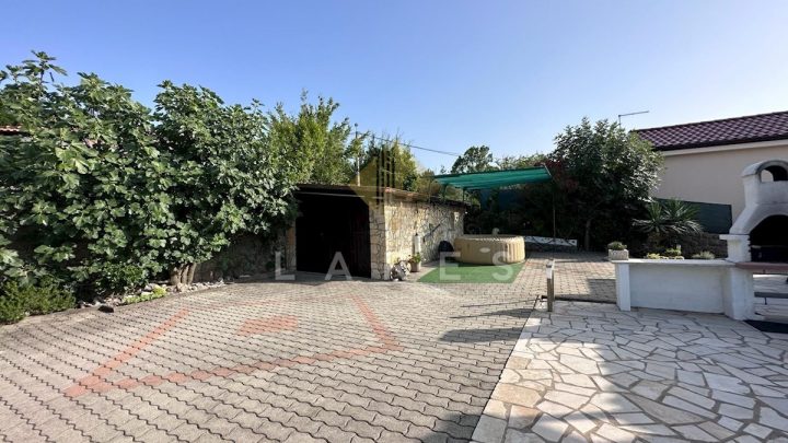 Haus Zu verkaufen - Primorsko-goranska Krk - foto 2/8