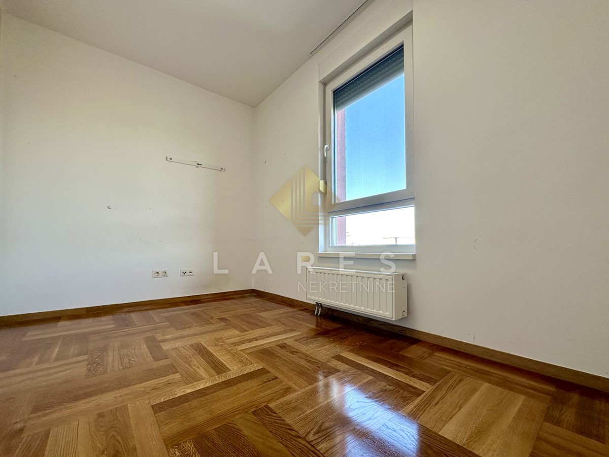 Appartement À vendre - GRAD ZAGREB ZAGREB