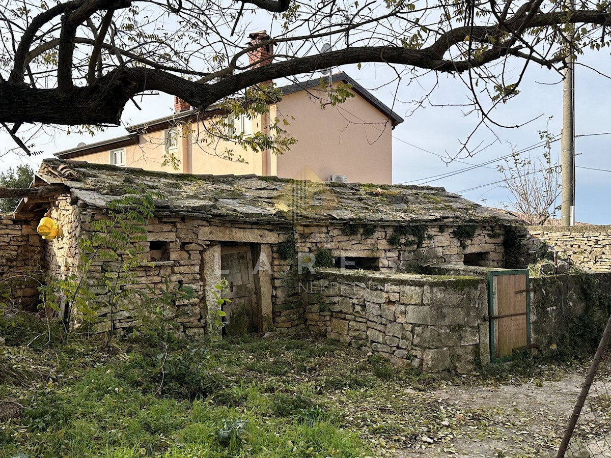 Kuća Na prodaju - ISTARSKA BUJE