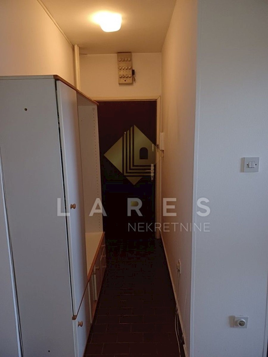 Apartmán Na prodej - OSJEČKO-BARANJSKA OSIJEK