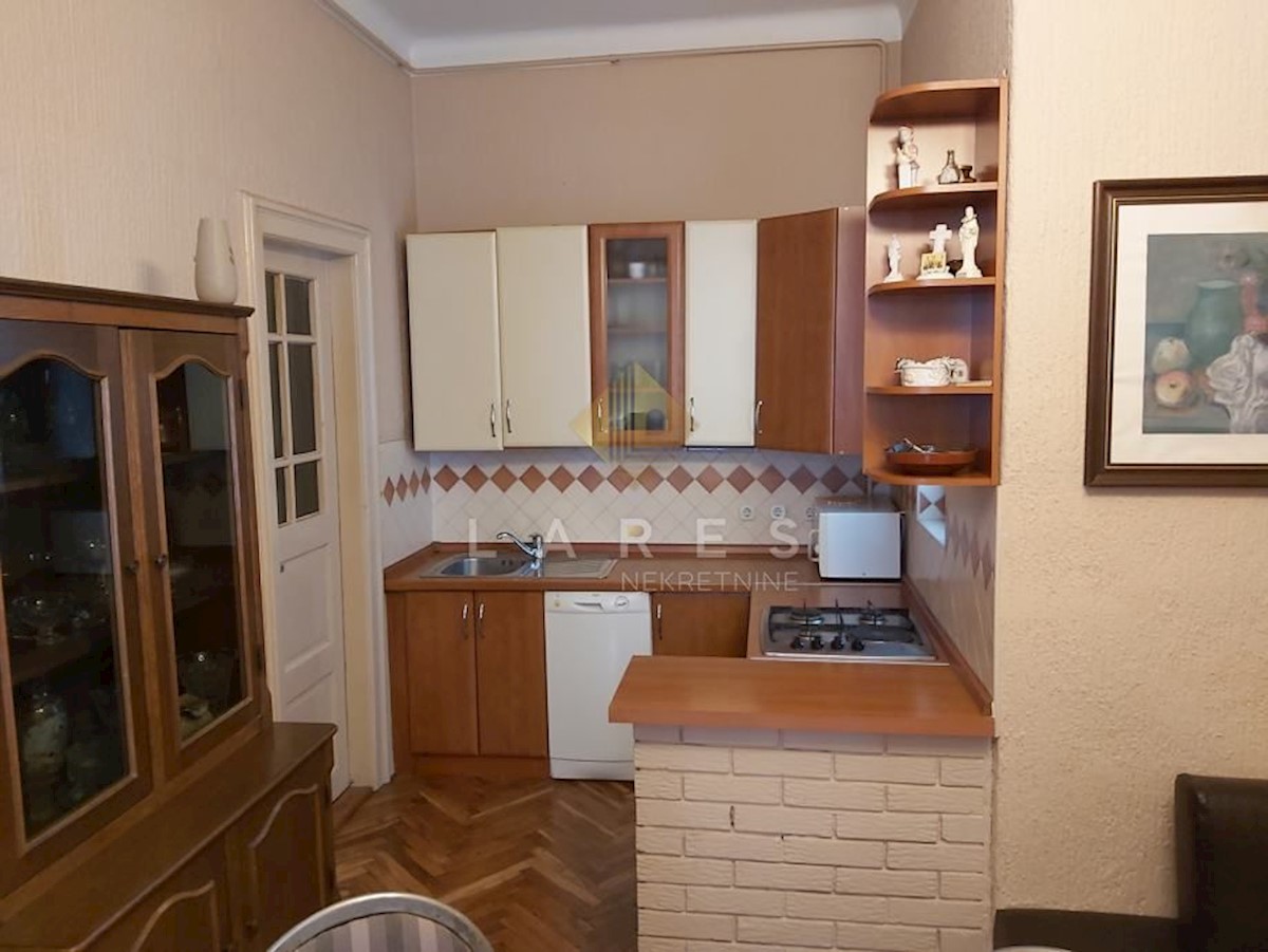 Apartmán Na prodej - OSJEČKO-BARANJSKA OSIJEK