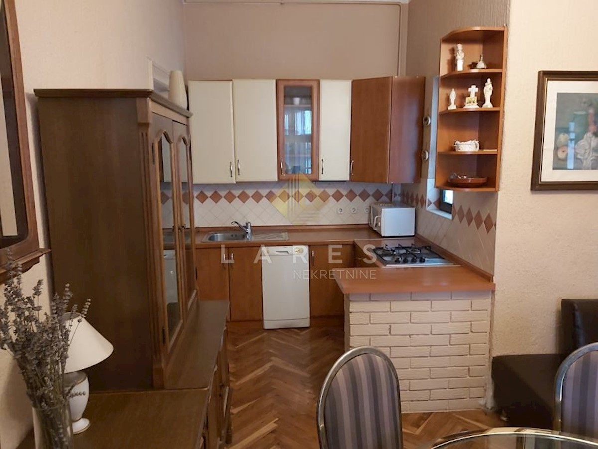 Apartmán Na prodej - OSJEČKO-BARANJSKA OSIJEK