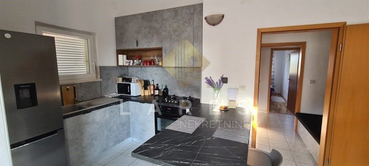 Apartmán na prodej 62 m² – Pakoštane