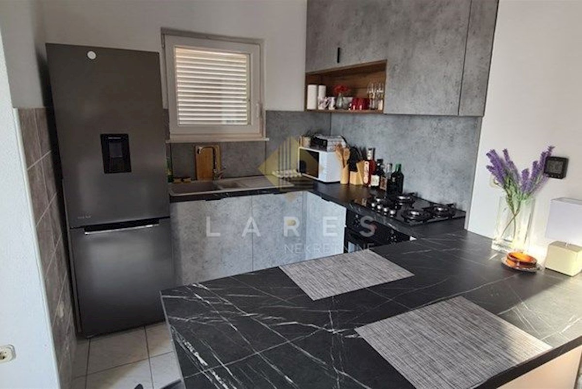 Flat For sale - ZADARSKA PAKOŠTANE