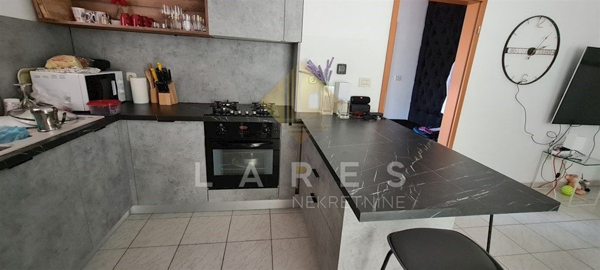 Flat For sale - ZADARSKA PAKOŠTANE