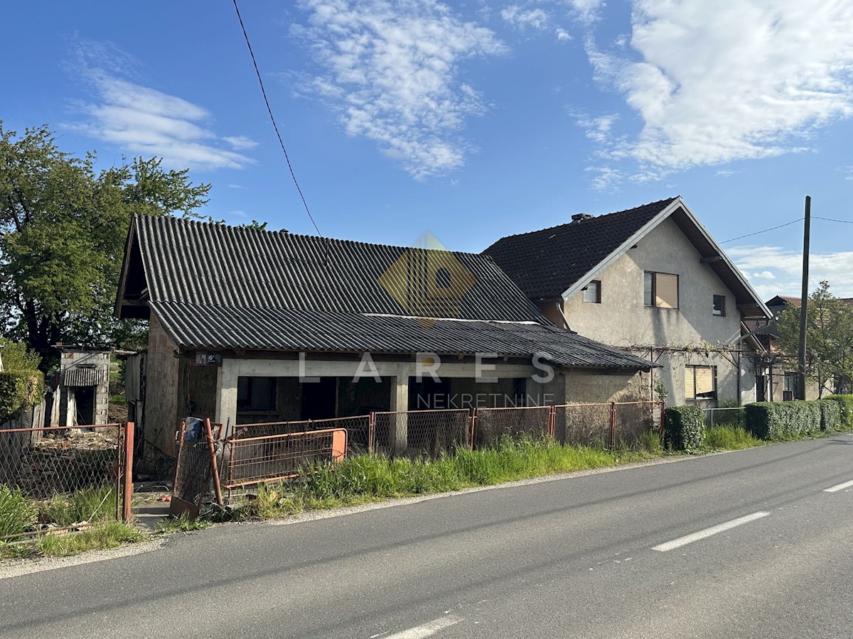 Dom Na sprzedaż - GRAD ZAGREB ZAGREB