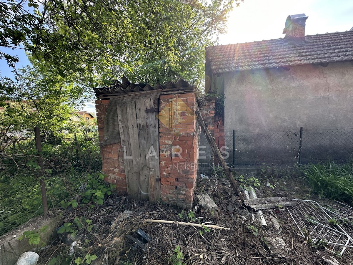 Dom Na sprzedaż - GRAD ZAGREB ZAGREB