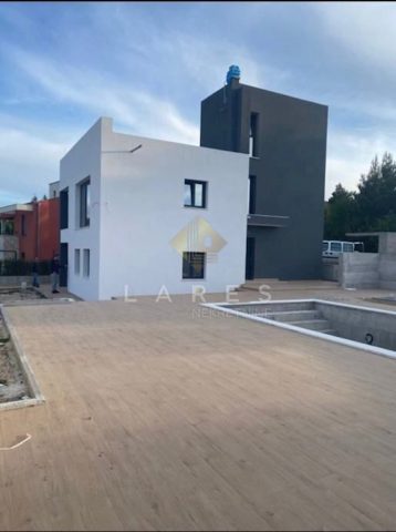 Dům na prodej 267 m² – Pridraga