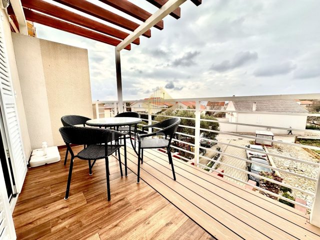 Casa in vendita 173 m² – Novalja