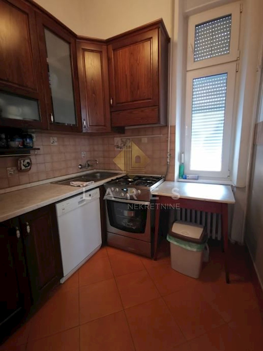 Apartma Na predaj - GRAD ZAGREB ZAGREB