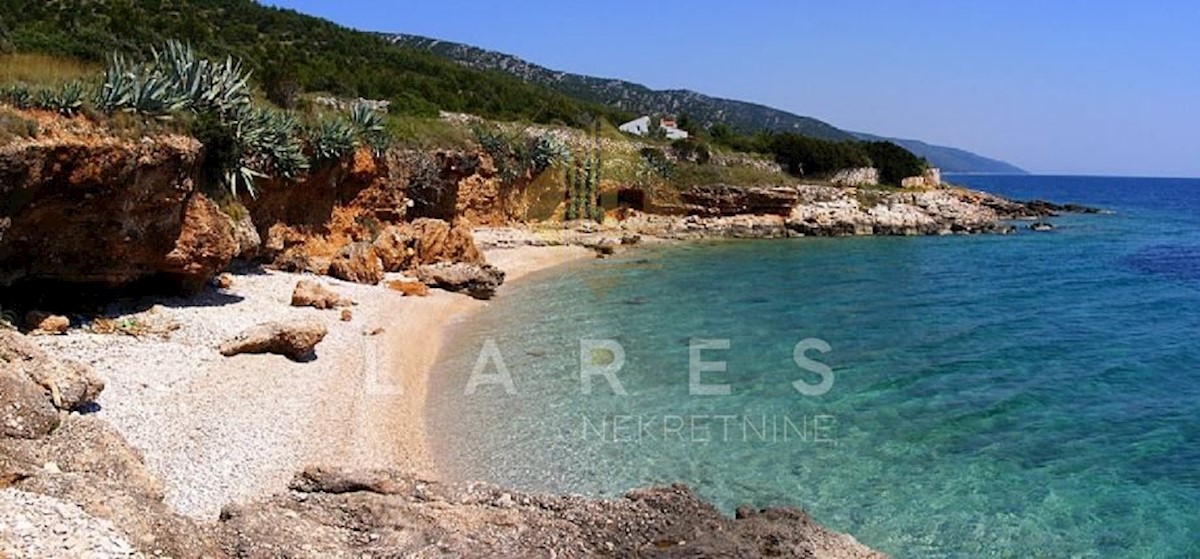 Land For sale - SPLITSKO-DALMATINSKA HVAR