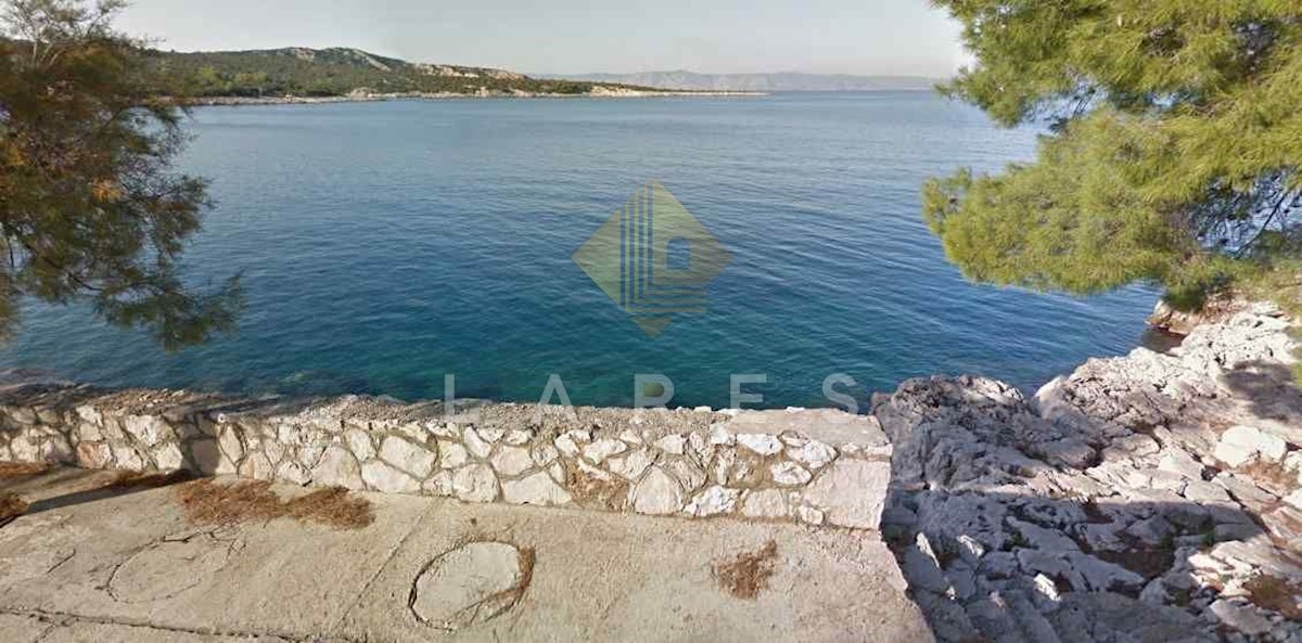 Land For sale - SPLITSKO-DALMATINSKA HVAR