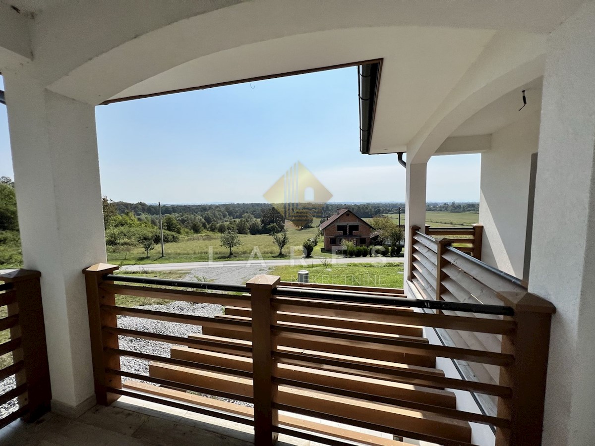 Casa In vendita - SISAČKO-MOSLAVAČKA KUTINA