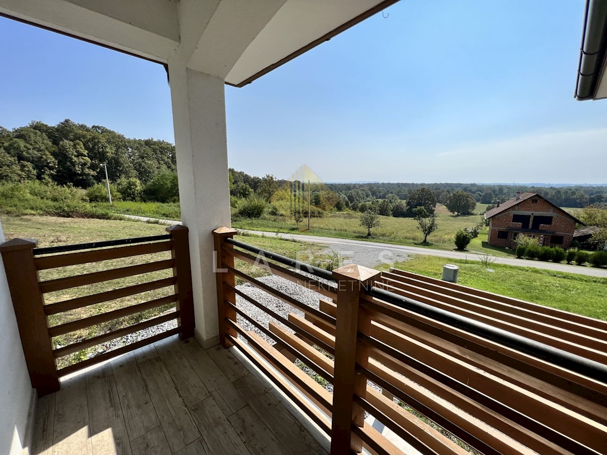 Casa In vendita - SISAČKO-MOSLAVAČKA KUTINA