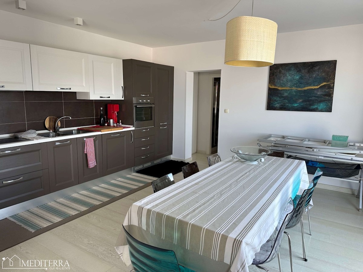 Flat For sale - ISTARSKA NOVIGRAD