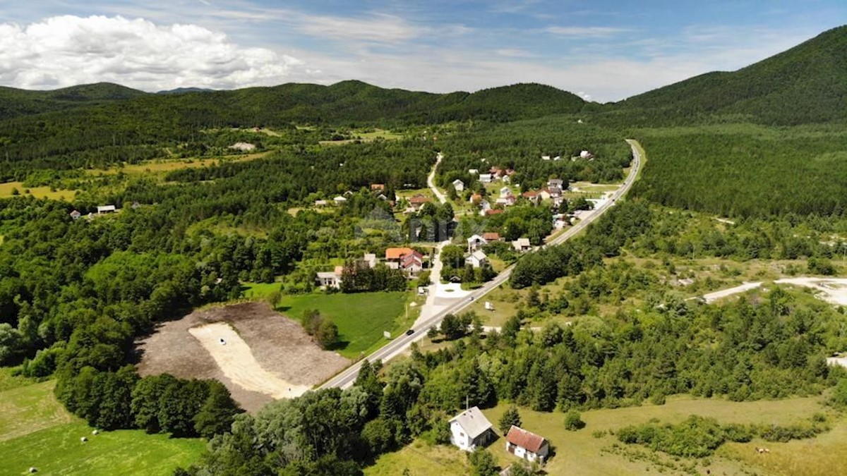 Land For sale - LIČKO-SENJSKA PLITVIČKA JEZERA