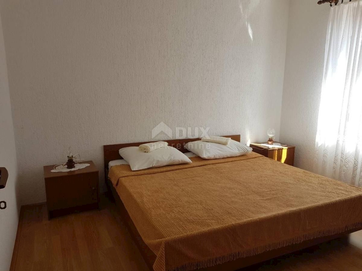 Hiša Na predaj - Primorsko-goranska Malinska-Dubašnica