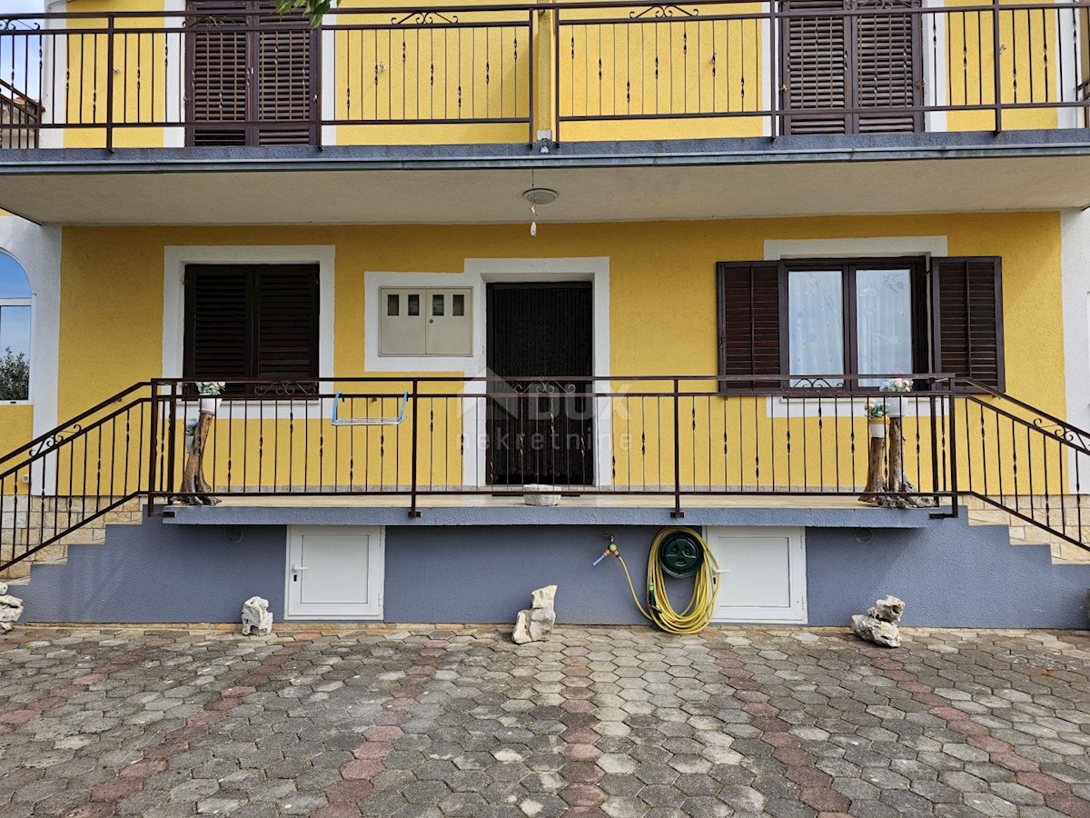 Hiša Na predaj - Primorsko-goranska Malinska-dubašnica - foto 2/18