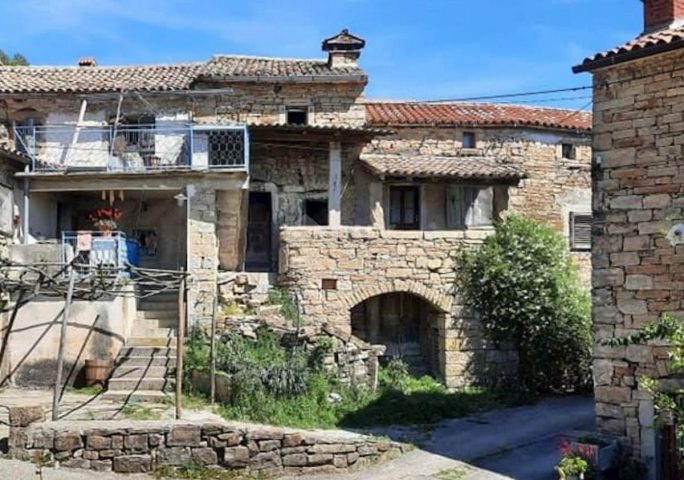 Dom Na predaj - Istarska Buzet - foto 2/9