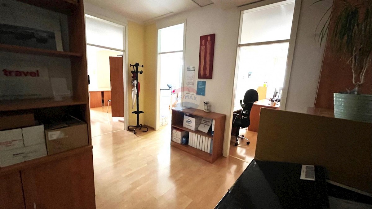 Komerčné Na predaj - ISTARSKA POREČ